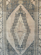 Load image into Gallery viewer, ASEN 4’9 x 8’9ft / 145 x 266 cm ( This rug has some repairs that are visible in the pictures)
